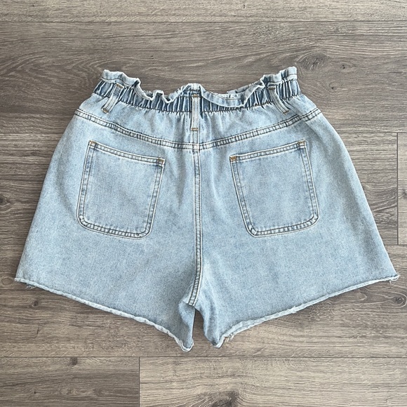 EUC Princess Polly Open Road Paper Bag Denim Short High Waisted Relaxed Leg US 8 - Picture 8 of 11